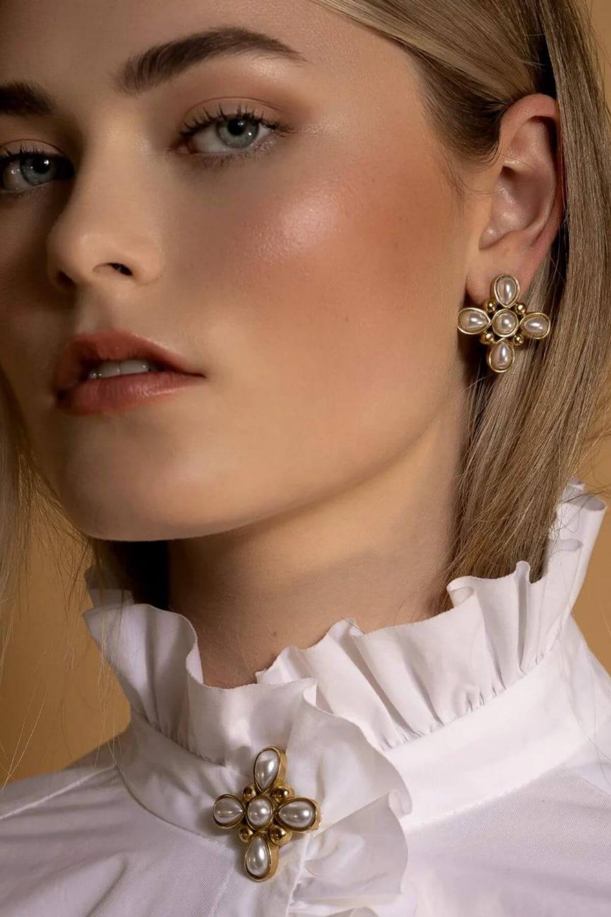 SOLEIL EARRINGS FAUX PEARL/GOLD